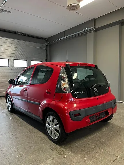 Citroen C1 2011 photo 4