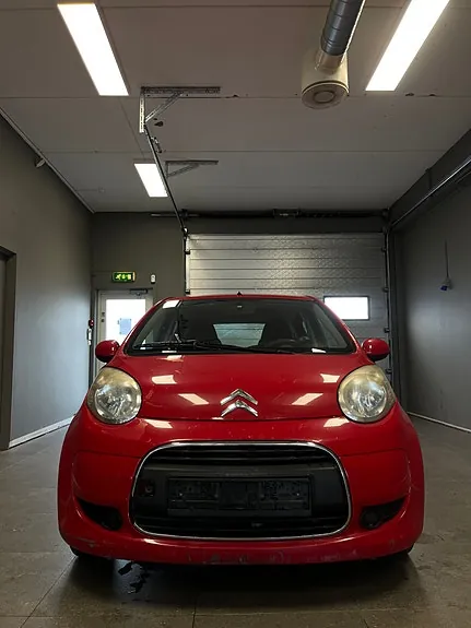 Citroen C1 2011 photo 2