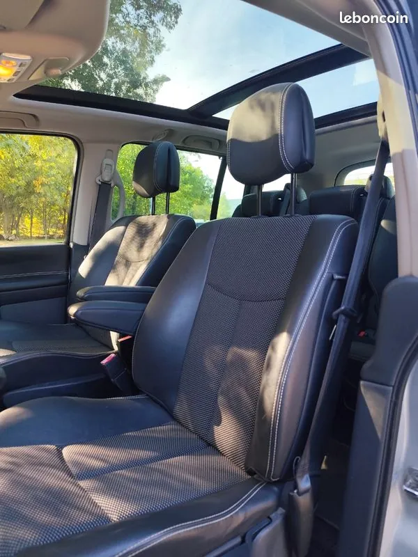 Renault Espace 2011 photo 4