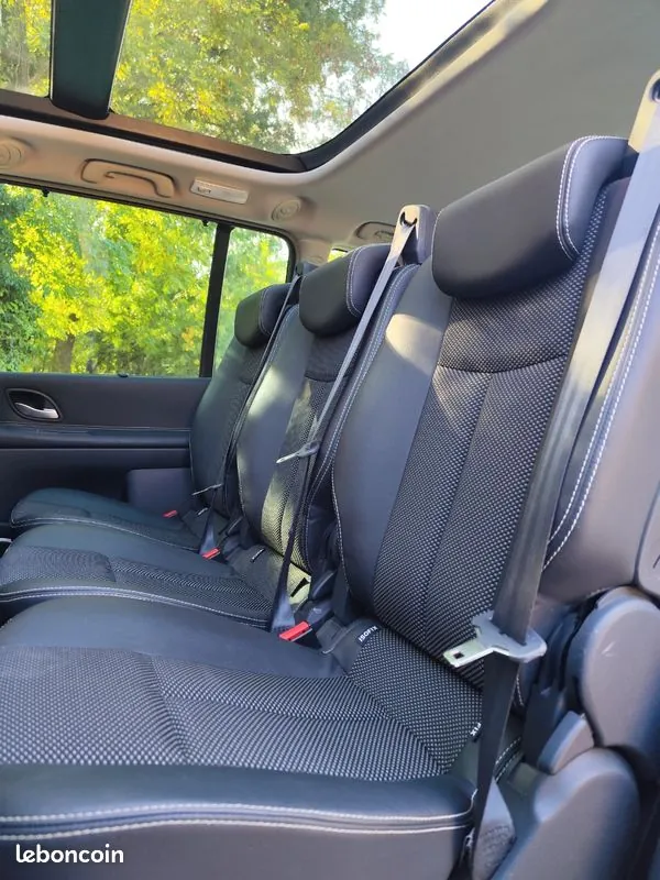 Renault Espace 2011 photo 5