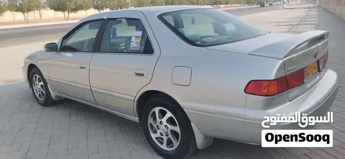 Toyota Camry 2000 photo 2