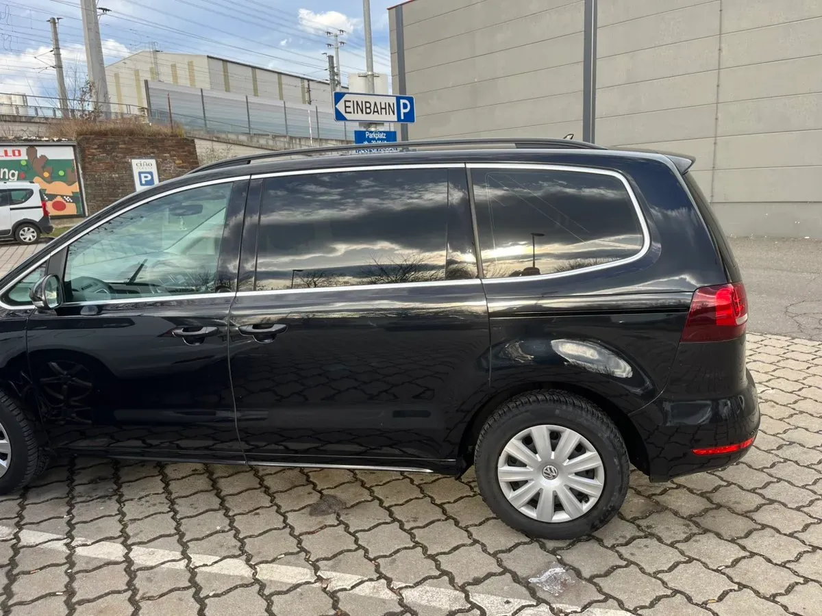 Volkswagen Sharan 2018 photo 2