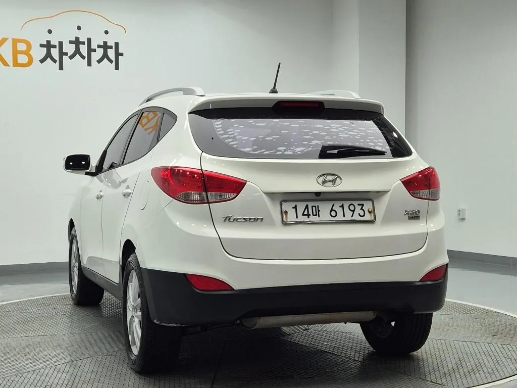 Hyundai Tucson 2013 photo 2