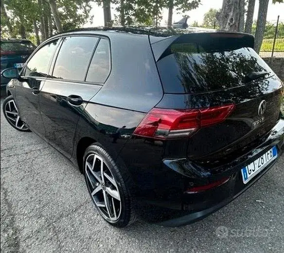 Volkswagen Golf 2022 photo 4