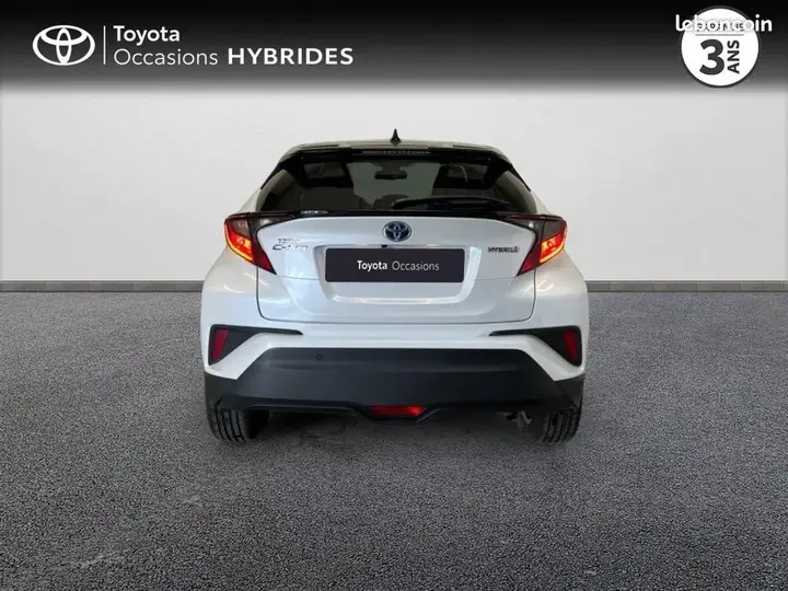 Toyota C-Hr 2023 photo 4