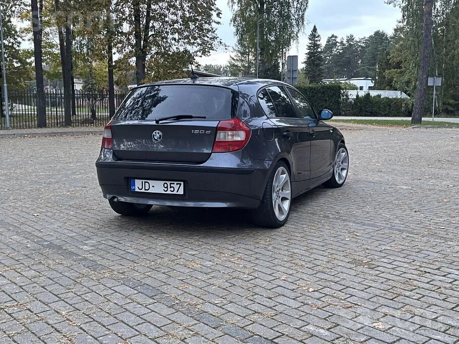 BMW 118 2005 photo 5