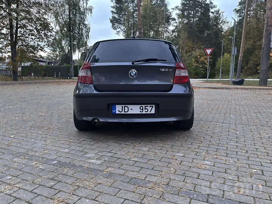 BMW 118 2005 photo 4