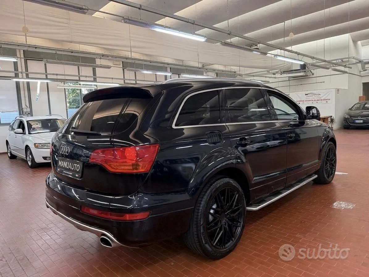 Audi Q7 2007 photo 5