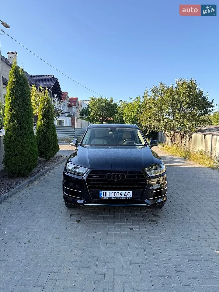 Audi Q7 2016 photo 3