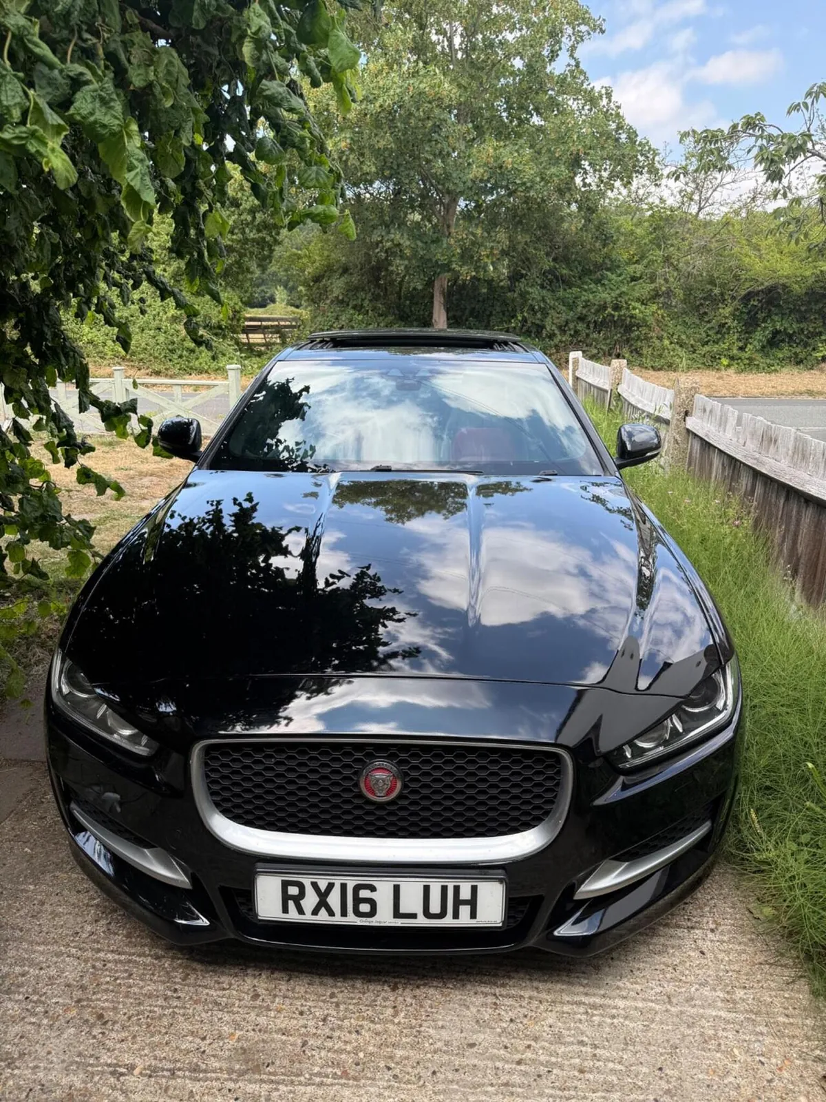 Jaguar Xe
