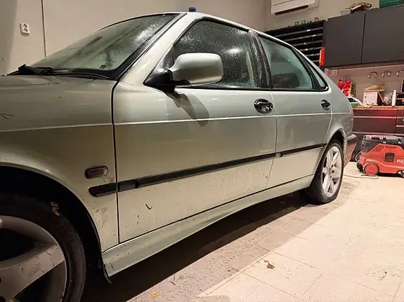 Saab 9-3 2001 photo 2