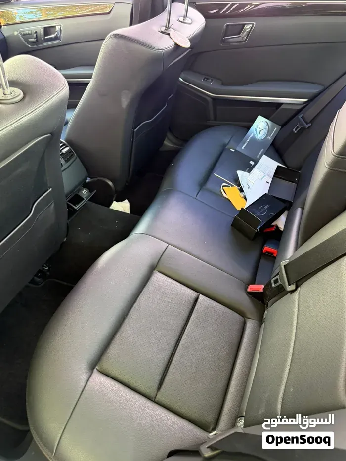Mercedes-Benz E-Class 2012 photo 3