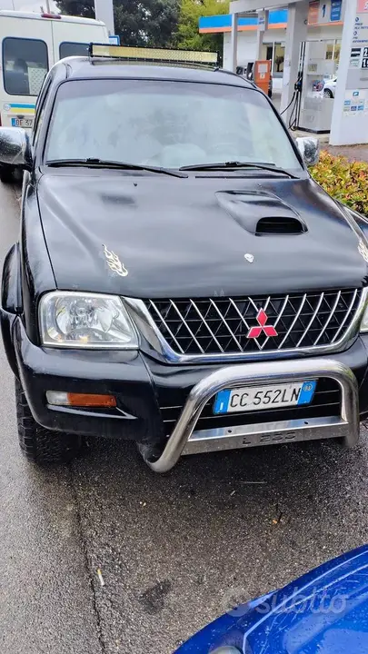 Mitsubishi L200 2003 photo 3