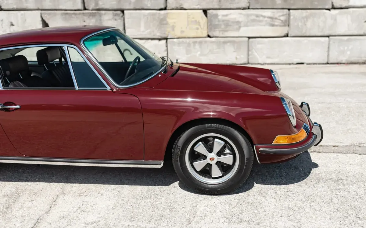 Porsche 911 1970 photo 2