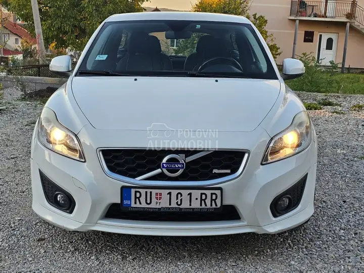 Volvo C30 2012 photo 3