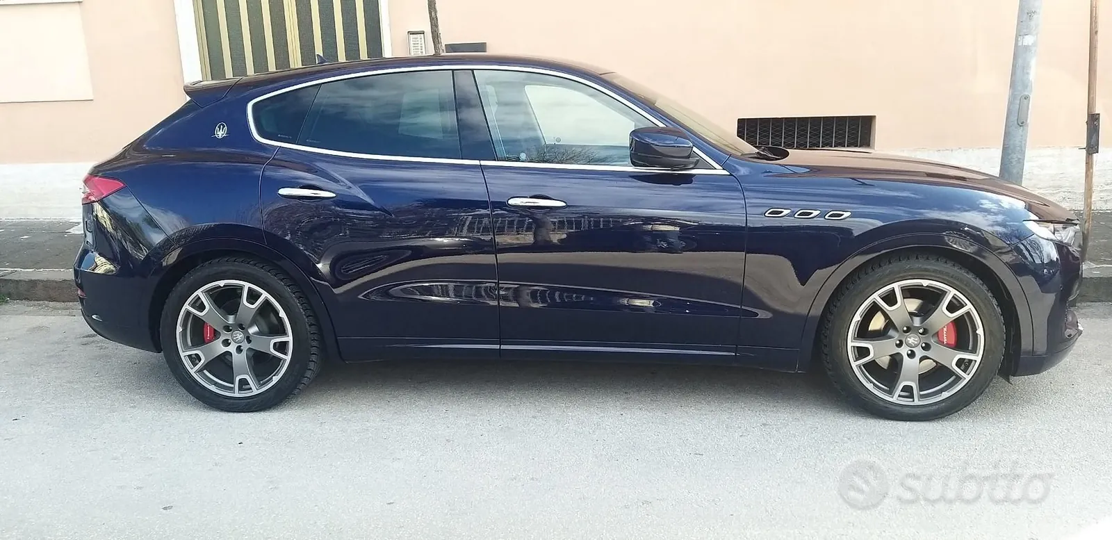 Maserati Levante 2017 photo 2