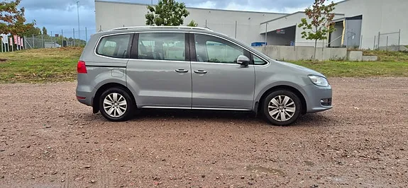 Volkswagen Sharan 2011 photo 4