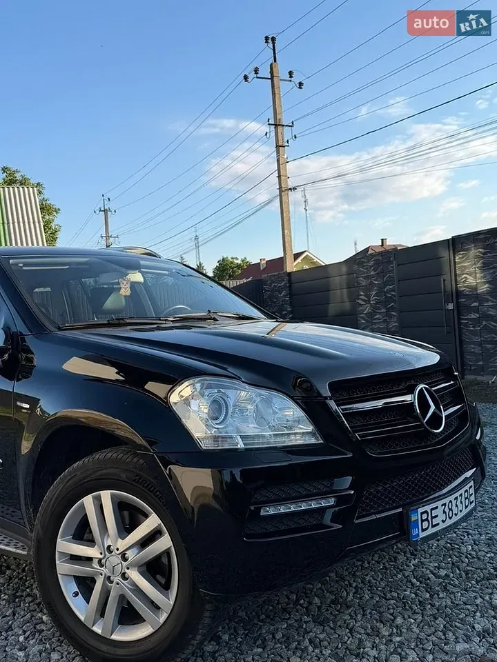 Mercedes-Benz Gl-Class 2010 photo 3