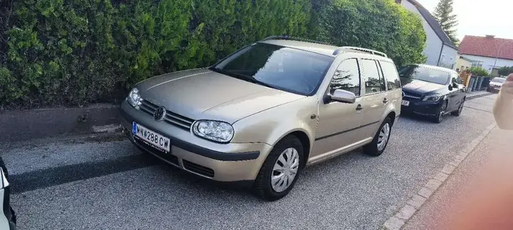 Volkswagen Golf 2004 photo 2