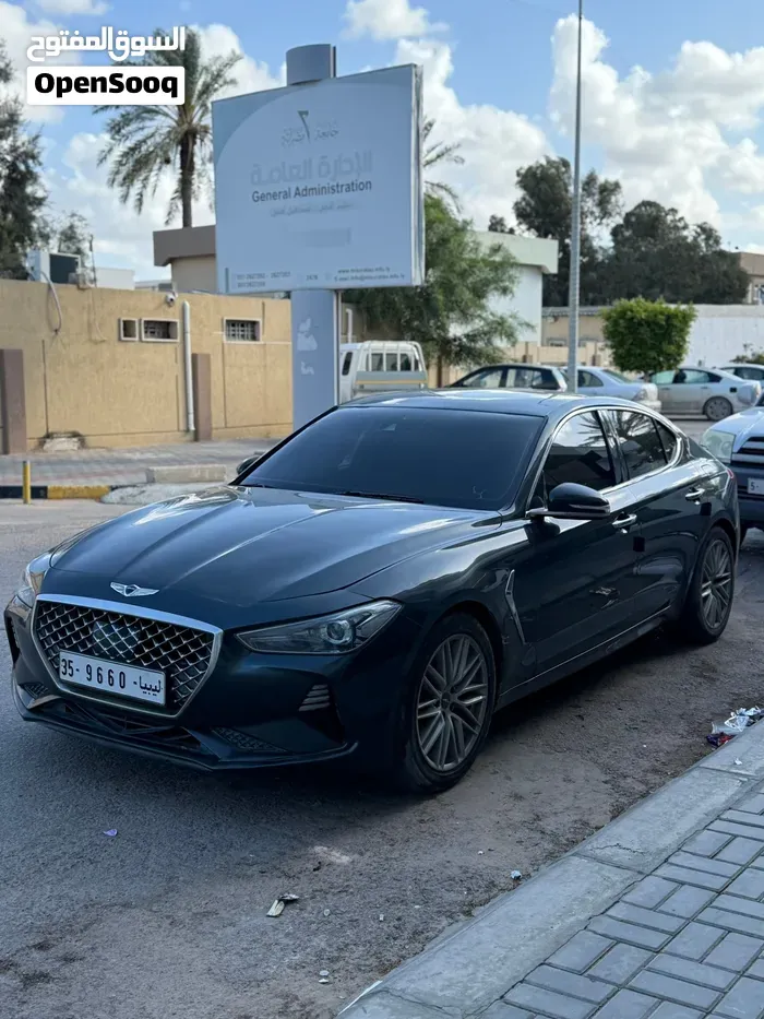 Genesis G70