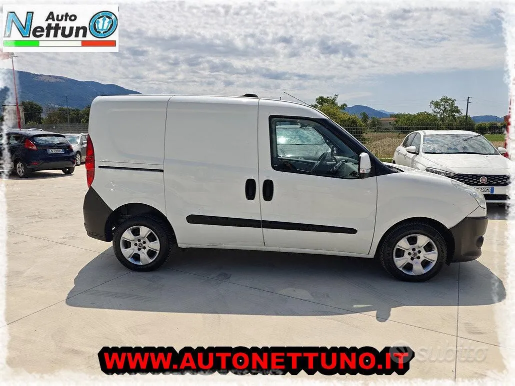 Fiat Doblo 2013 photo 2