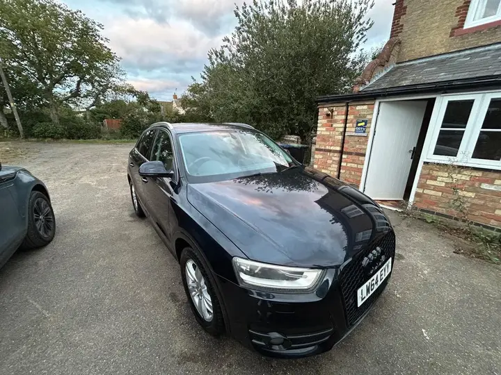 Audi Q3 2014 photo 2