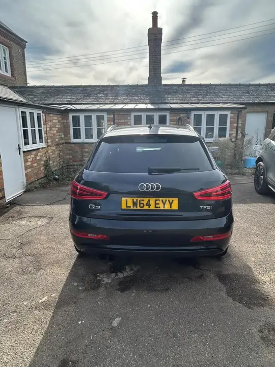 Audi Q3 2014 photo 5