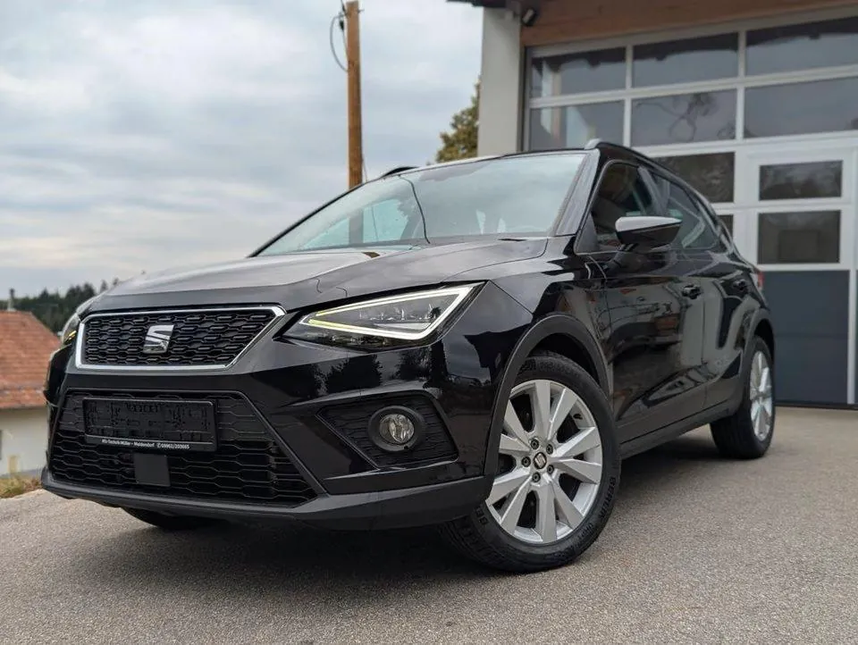 Seat Arona Style