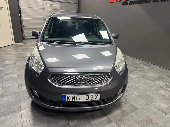 Kia Venga 2010 photo 2