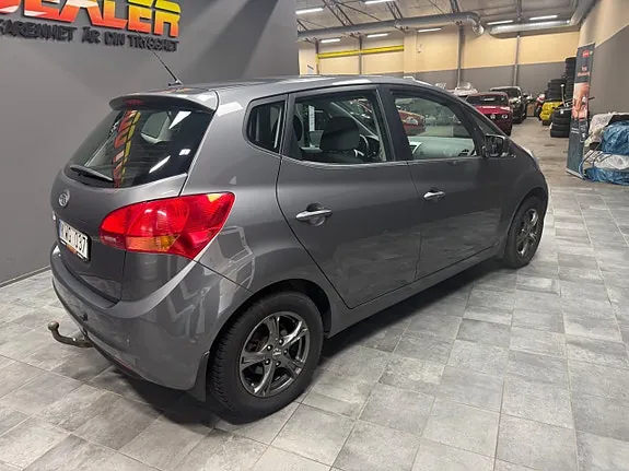 Kia Venga 2010 photo 5