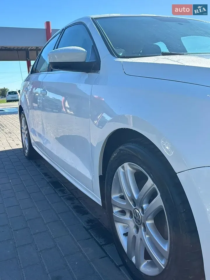 Volkswagen Jetta 2017 photo 4