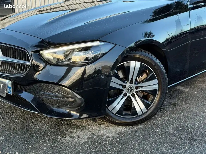 Mercedes-Benz C-Class 2023 photo 3