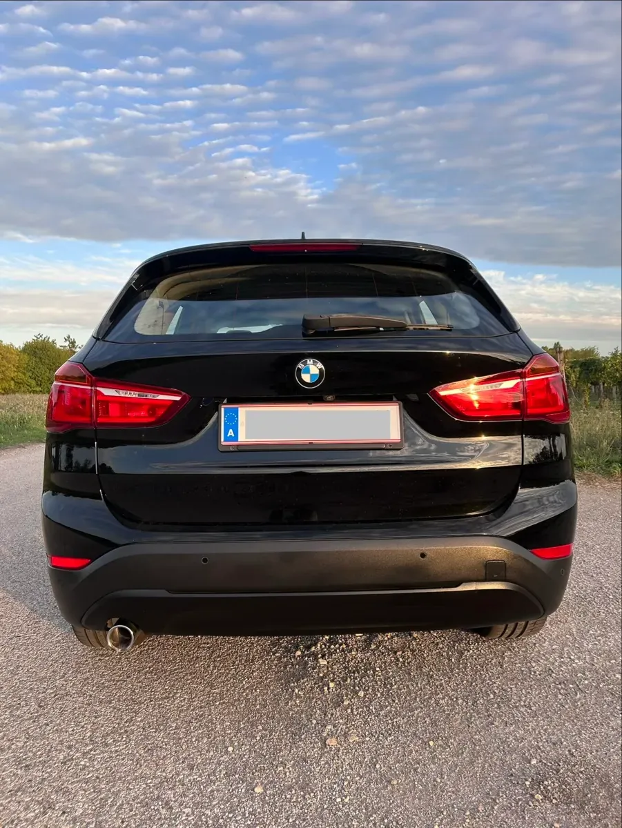 BMW X1 2018 photo 2