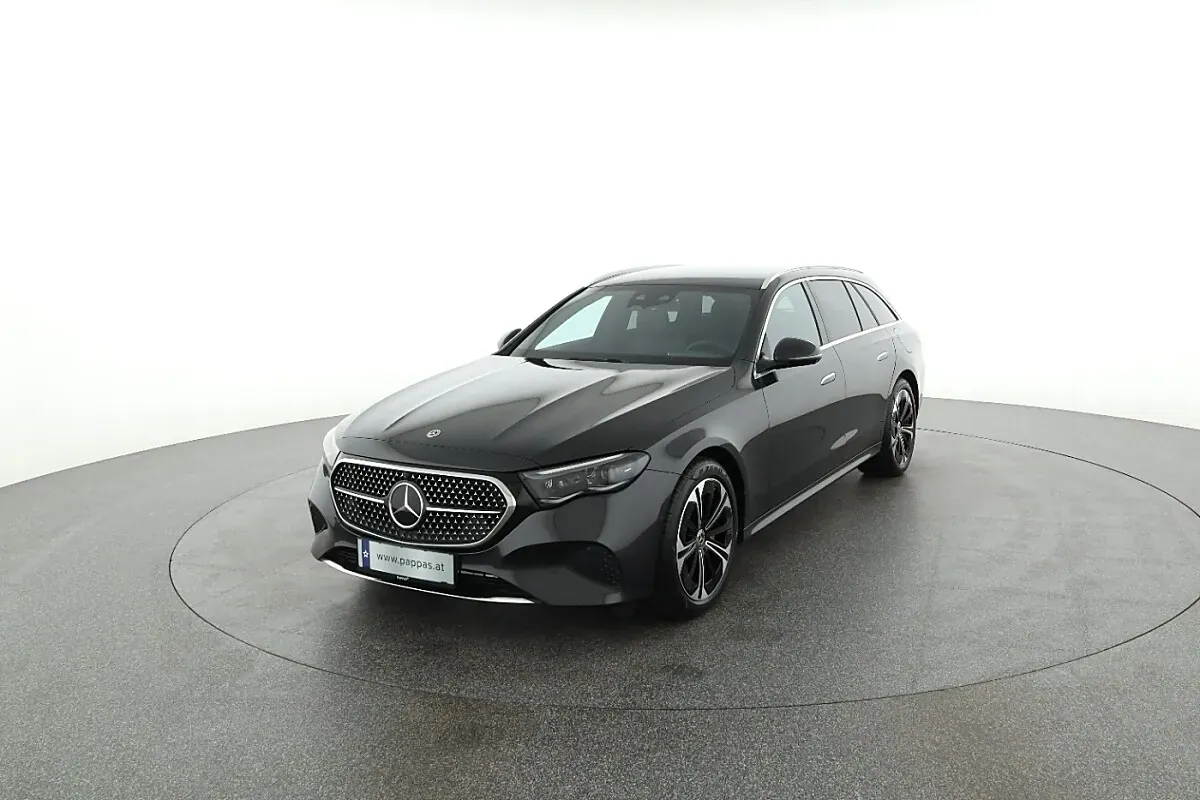 Mercedes-Benz E-Class 2025 photo 2