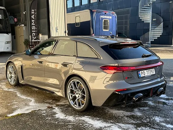 Audi Rs5 2027 photo 4