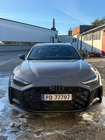 Audi Rs5 2027 photo 2