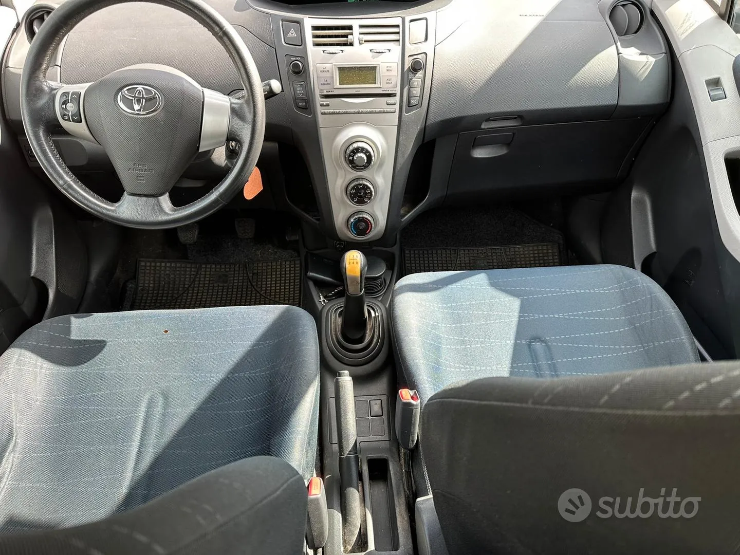 Toyota Yaris 2007 photo 4