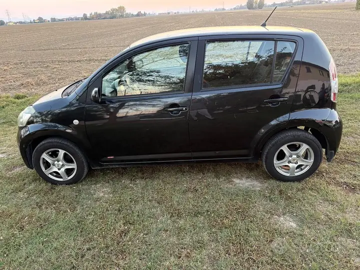 Daihatsu Sirion