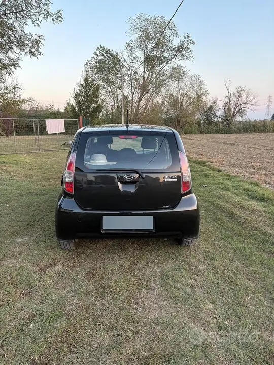 Daihatsu Sirion 2008 photo 3