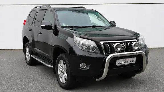 Toyota Land Cruiser 2011 photo 5
