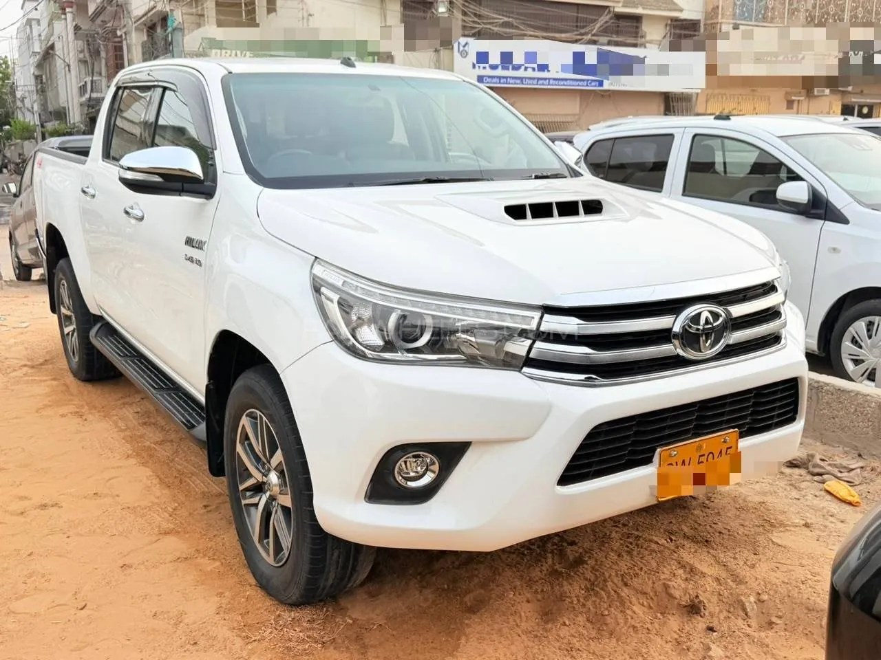 Toyota Hilux