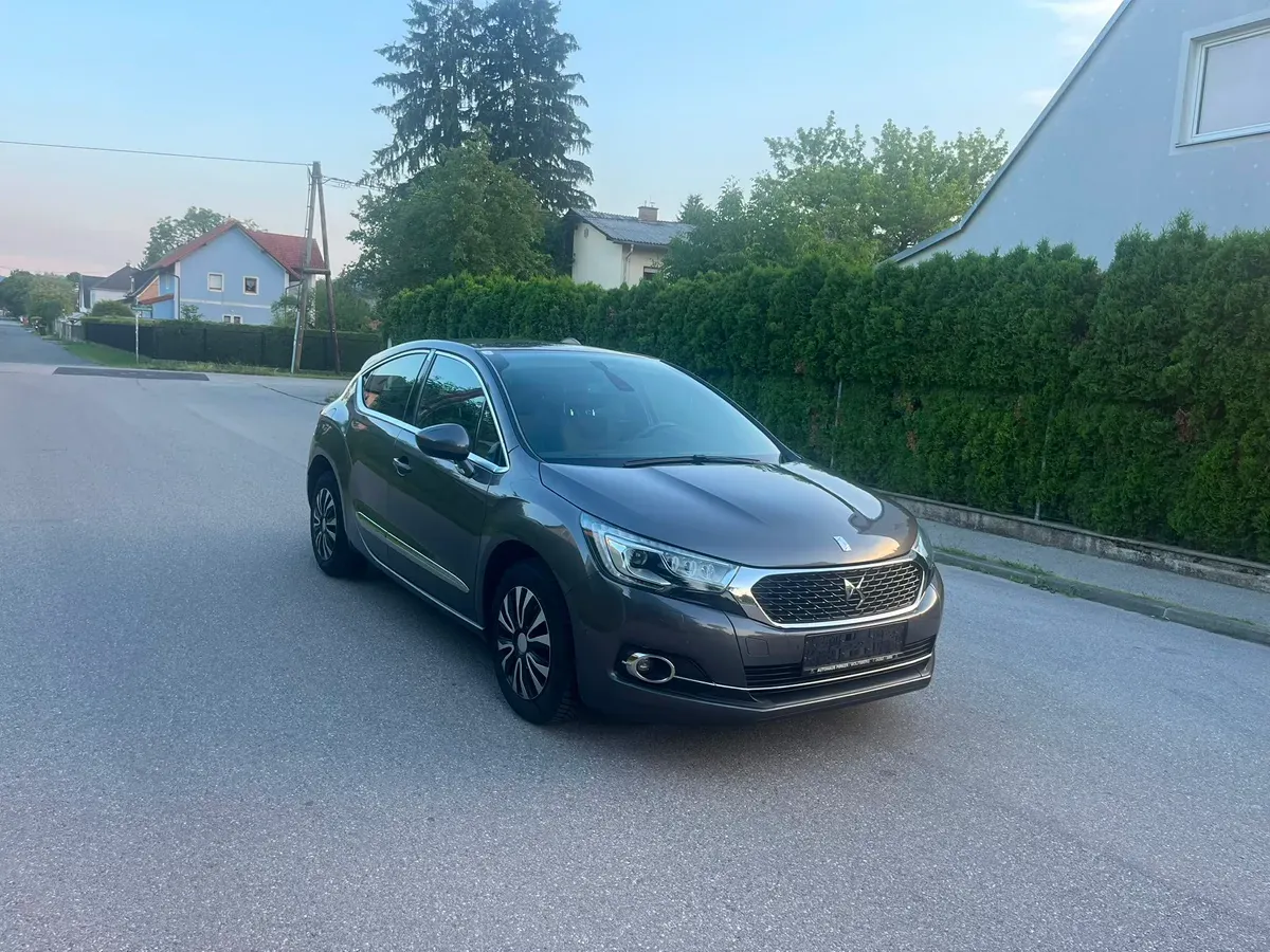 DS Automobiles Ds 4 2017 photo 2