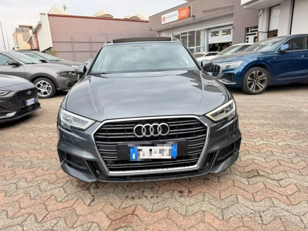 Audi A3 2017 photo 2