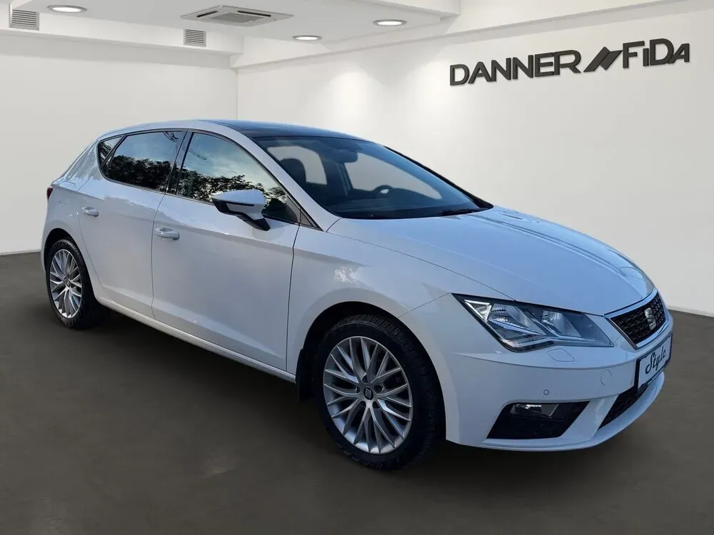 Seat Leon 2019 photo 2