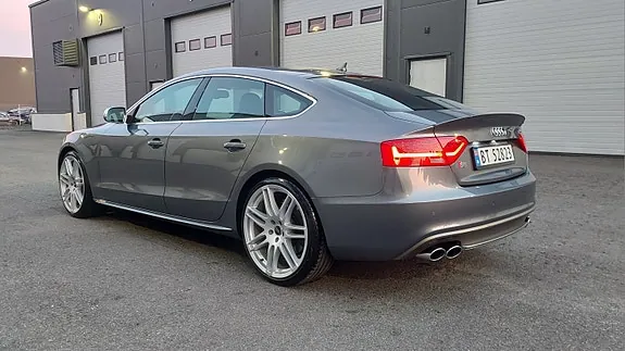Audi S5 2012 photo 3
