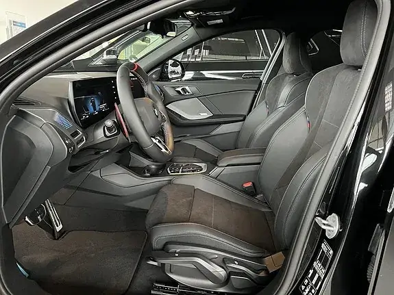 BMW M135I 2027 photo 5