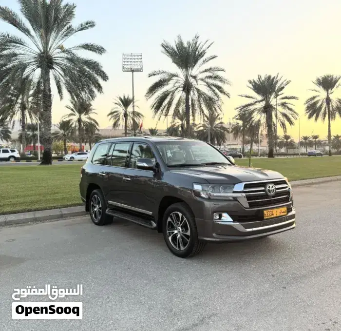 Toyota Land Cruiser 2020 photo 3