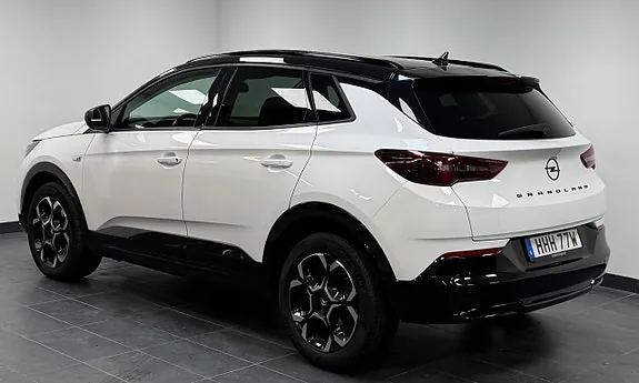Opel Grandland X 2022 photo 2