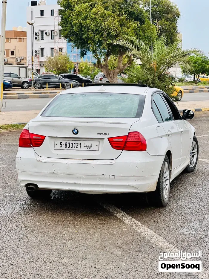 BMW 3 Series 2012 photo 3