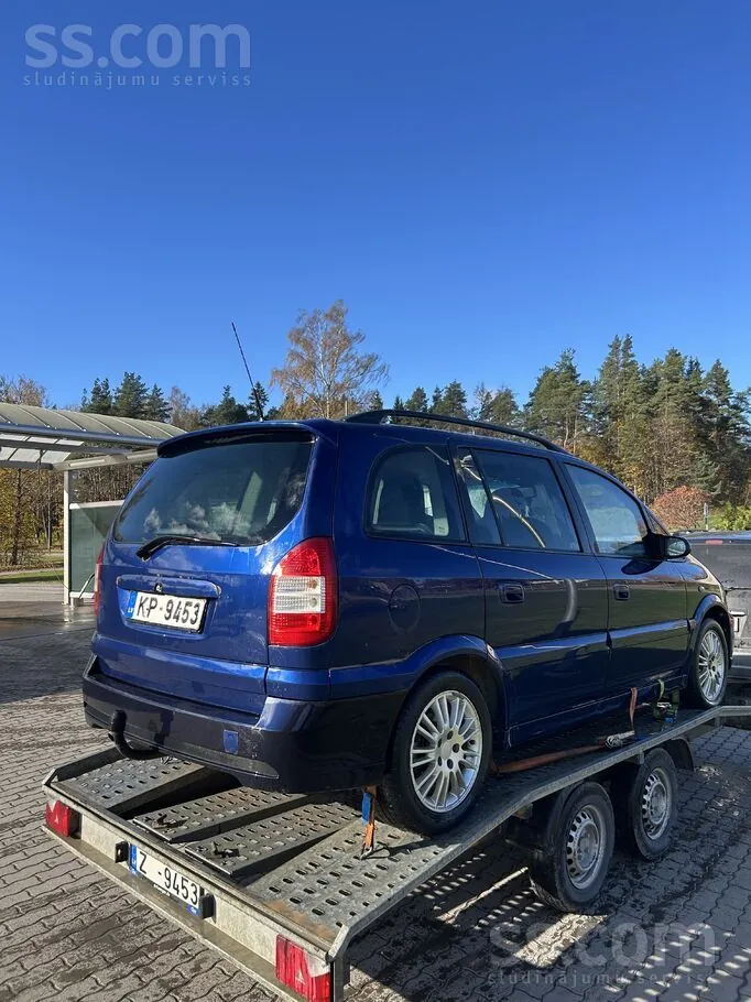 Opel Zafira 2003 photo 3